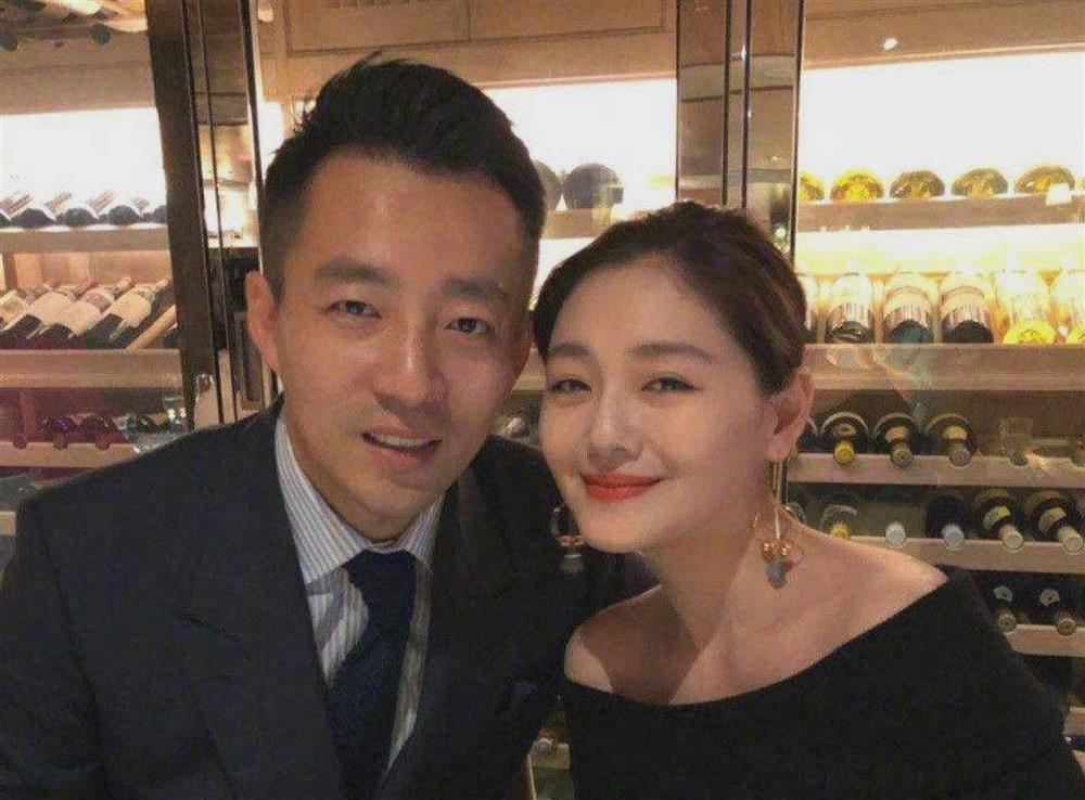 Mẹ Uông Tiểu Phi nói gì về tin đồn căm ghét Từ Hy Viên?-2