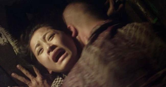 Vào vai Diệu (Hương Ga lúc nhỏ), Chi Pu có cảnh quay bị cưỡng bức không kém phần ám ảnh. Khi đó, Hương Ga còn là cô bé chưa biết mùi đời, yếu ớt không đủ sức để chống trả lại tay giang hồ và chỉ biết gào thét trong vô vọng.