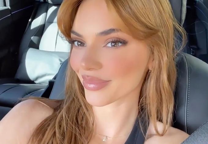 Kendall Jenner khoe tóc mới, thả rông vòng 1 xập xệ như Ngọc Trinh-7