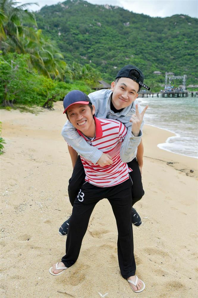 Dương Triệu Vũ đánh giá diện mạo Hoài Linh giữa thời điểm nóng-2