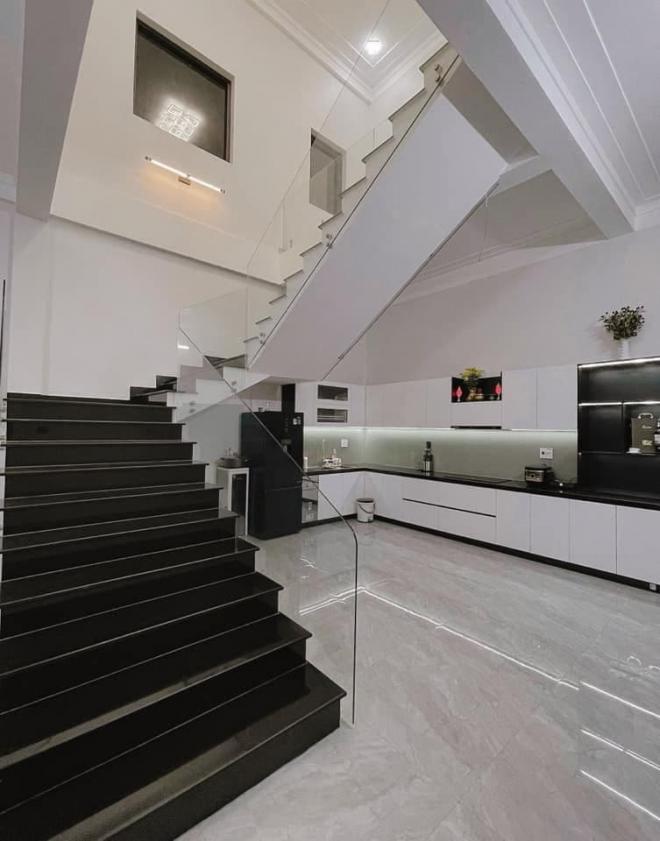 Cô gái 21 tuổi khoe nhà 2 tầng tự lực cánh sinh, netizen mỉa gắt-3