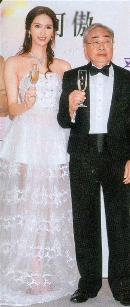 Người đẹp TVB đổi nghệ danh, rũ bỏ quá khứ cặp đại gia hơn 51 tuổi-3