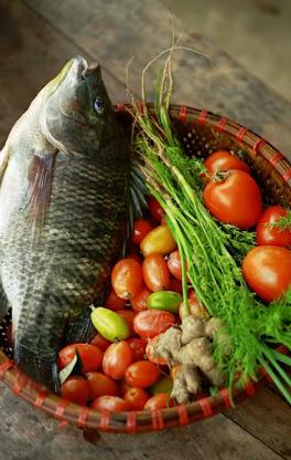 Món canh chua nhót xanh nấu nhanh, bổ dưỡng lại ngon miệng-2