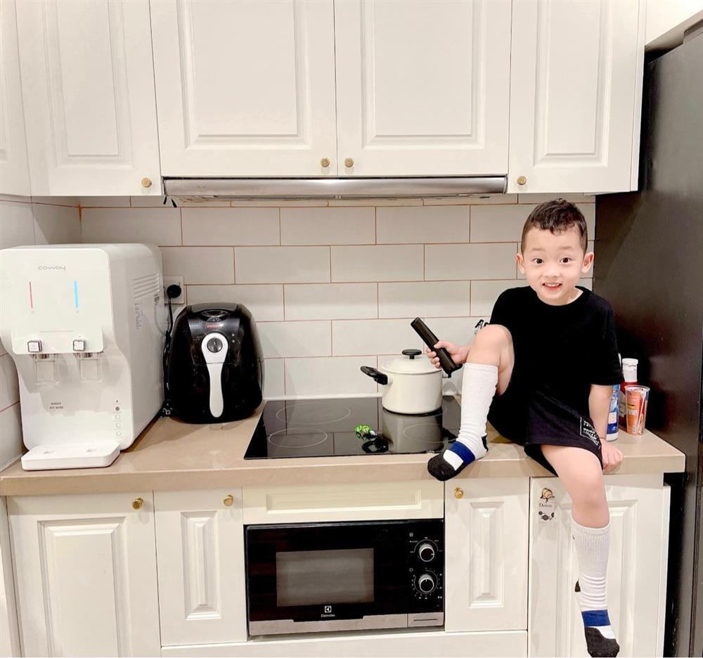 Ly Kute tổ chức sinh nhật con trai, nói 5 chữ lay động trái tim-6