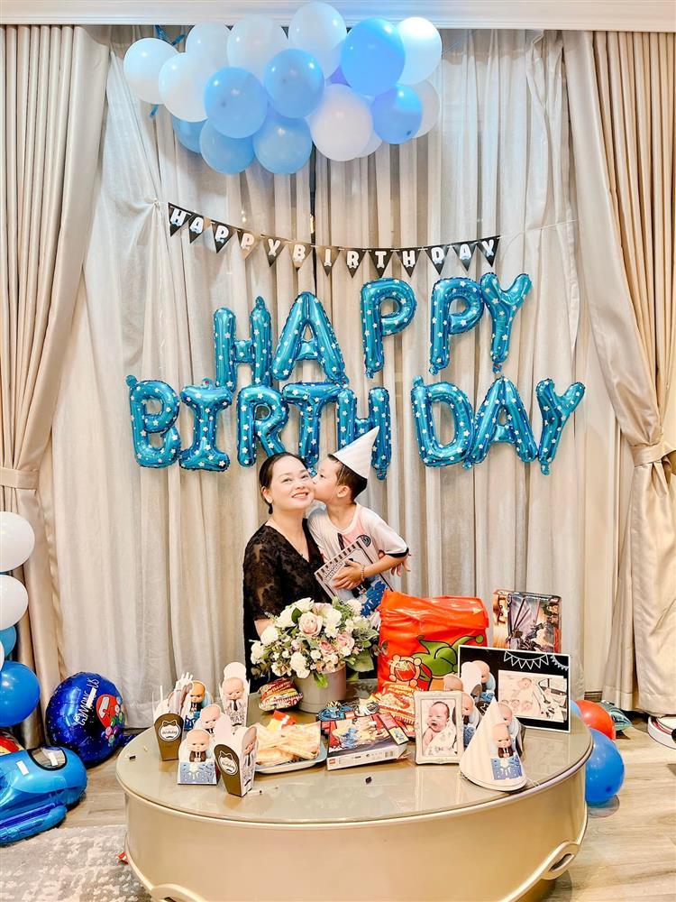 Ly Kute tổ chức sinh nhật con trai, nói 5 chữ lay động trái tim-2