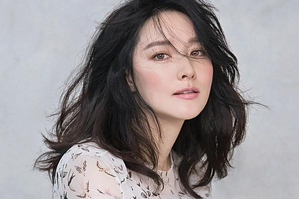Ảnh chưa qua chỉnh sửa của Lee Young Ae-15