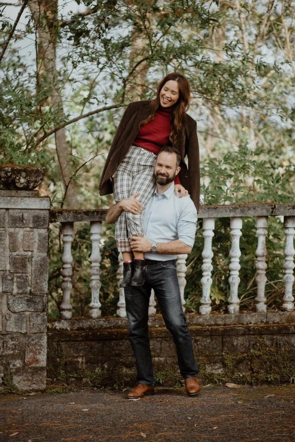 Em gái Hà Anh tung ảnh cưới với chồng Tây, bất ngờ lý do chốt cưới-1