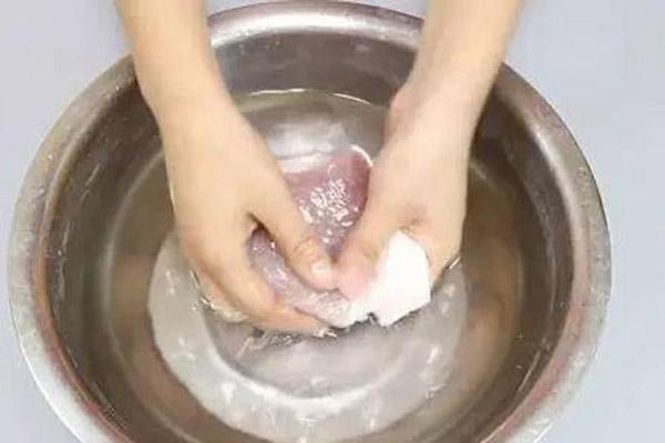 Xay một thứ củ rồi rang cùng thịt lợn đảm bảo thơm ngon, lạ miệng-3