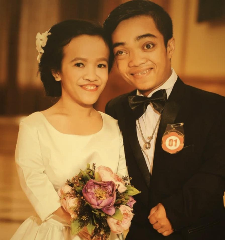 Cặp vợ chồng cao 1,1m sau 7 năm cưới: Con qua đời ngay khi vừa sinh-1