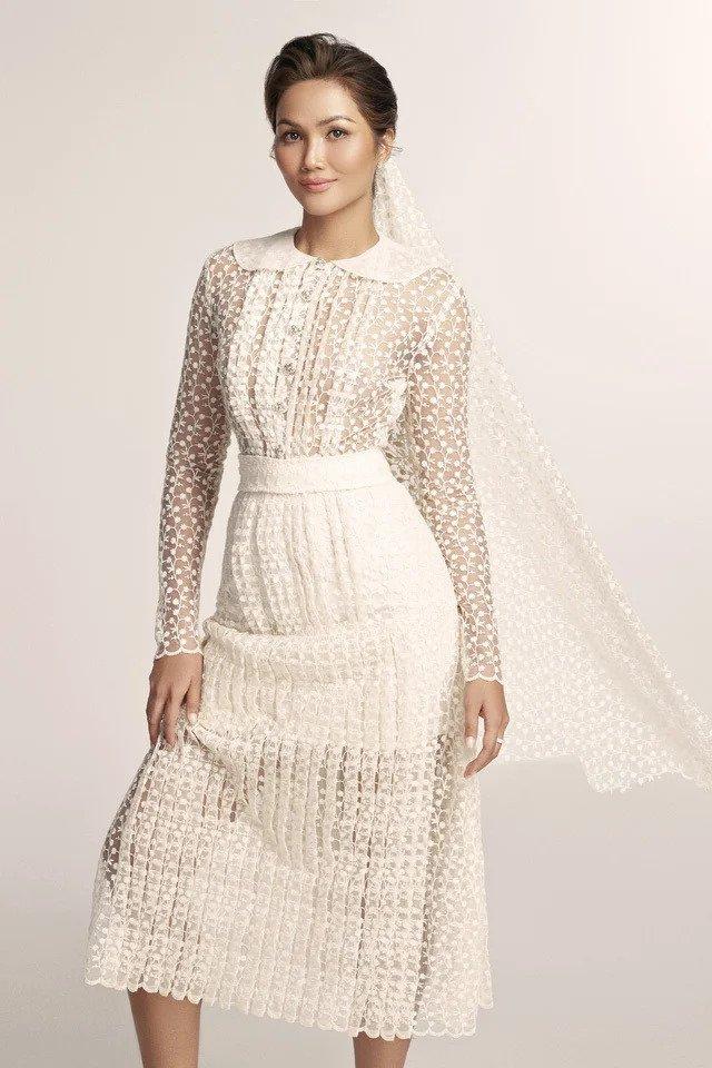 Mỹ nhân Việt khoe dáng đồ xuyên thấu: HHen Niê xứng danh cao thủ-8