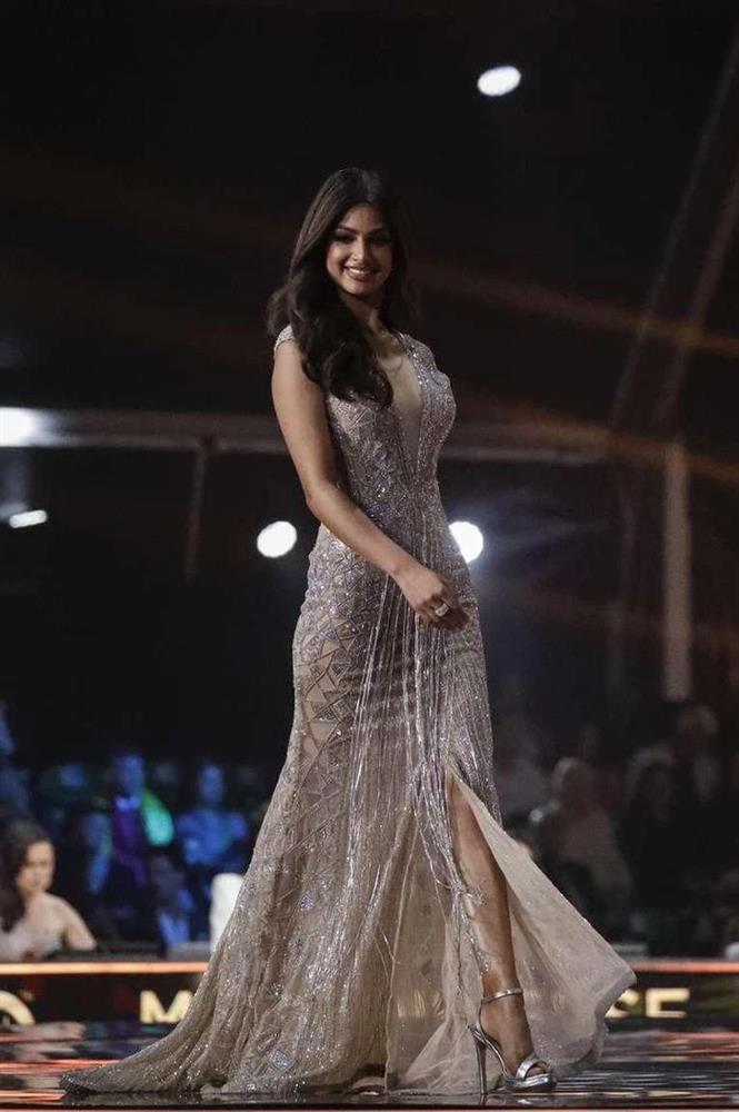 Thất vọng toàn tập trước màn catwalk của Miss Universe 2021-8