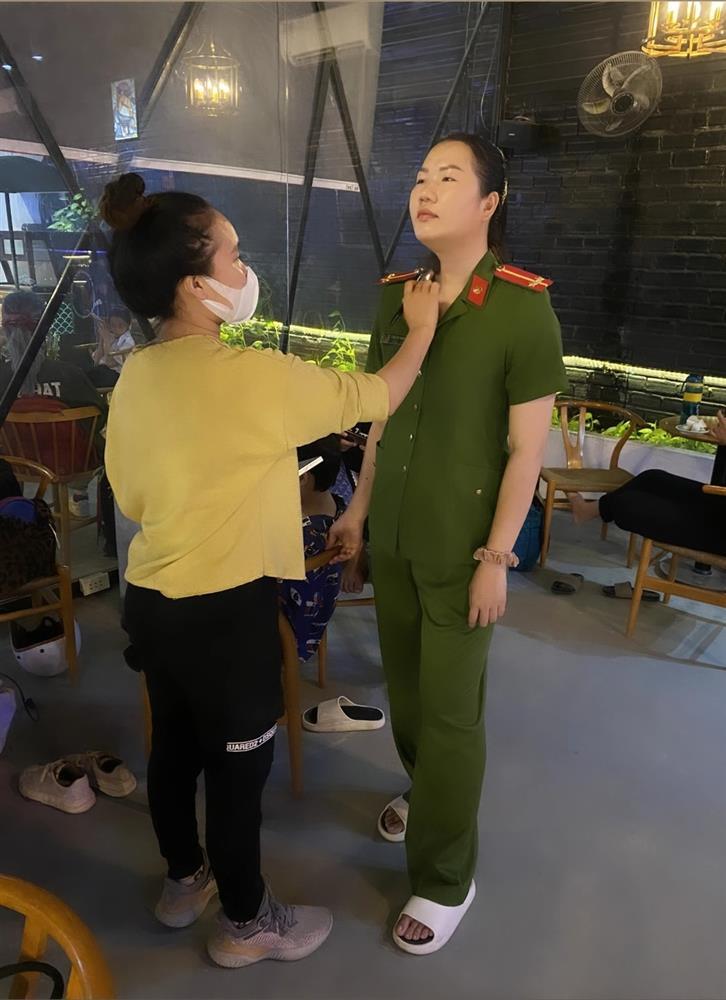 Theo giúp việc Ngọc Trinh, Thúy Kiều được đóng phim mới hốt!-4