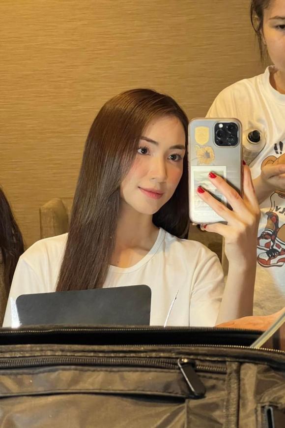 Hòa Minzy gây sốt khi khoe ảnh qua camera thường-3