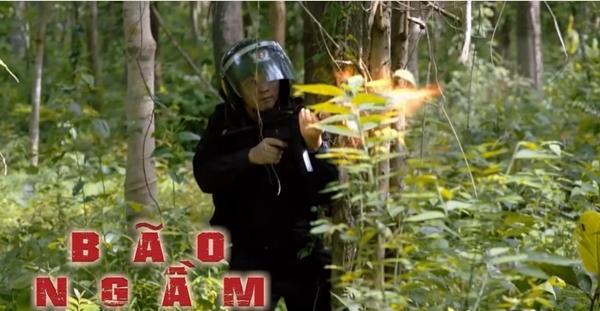 Bão Ngầm tập 26, Hải Triều ôm Hạ Lam trước mặt đồng nghiệp-3