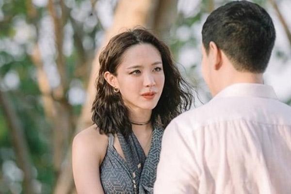 Đám cưới xuất hiện đôi bướm lạ, netizen nghi cô dâu chiêu trò-4