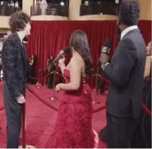 Oscar 2022: Zendaya thả thính liên hoàn 2 mỹ nam!-6