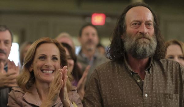 Lần đầu tiên ở Oscar có diễn viên lên nhận giải mà không ai vỗ tay-6