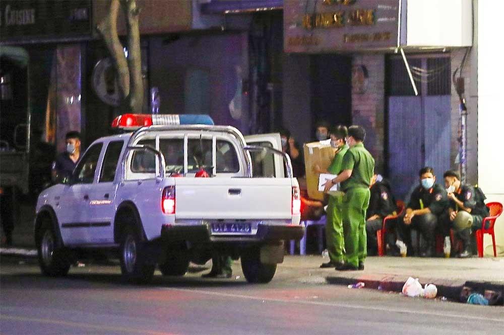 Những tài liệu thu được tại nhà bà Phương Hằng chứa nội dung gì?-1