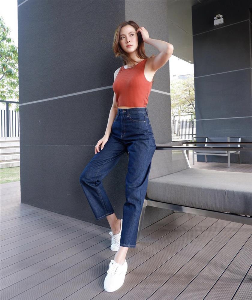 Học Baifern Pimchanok mix đồ du lịch đơn giản vẫn đẹp quên lối về-1