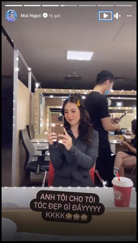 Sau giờ lên sóng, Mai Ngọc xả vai khoe dáng bay nuột nà-4