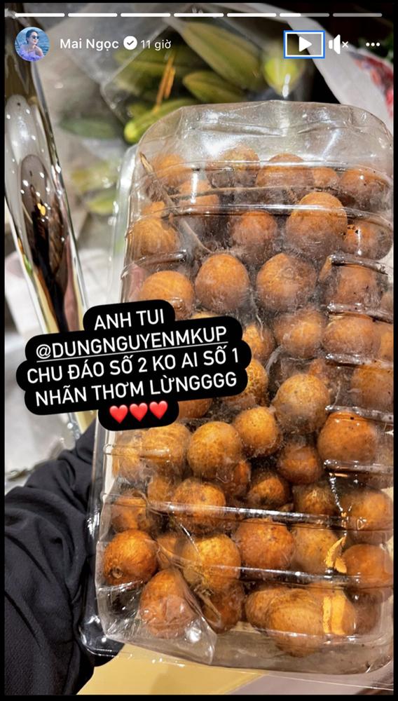 Sau giờ lên sóng, Mai Ngọc xả vai khoe dáng bay nuột nà-6