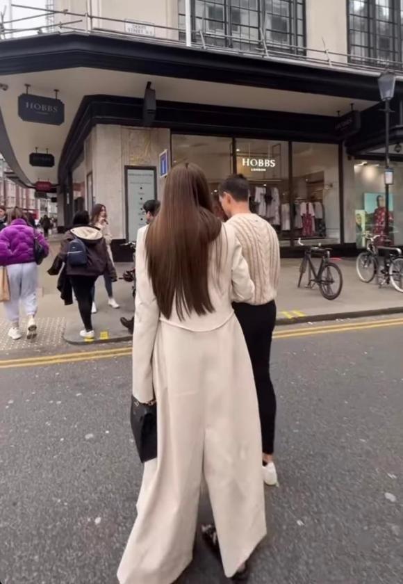 Kim Lý xuống sắc không phanh khi kề má Hà Hồ nơi trời Tây-3