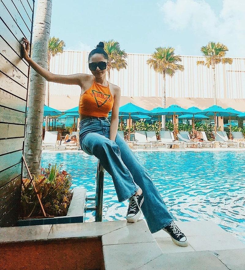 Hương Giang, Hari Won mặc gì khi vi vu Thái Lan?-3