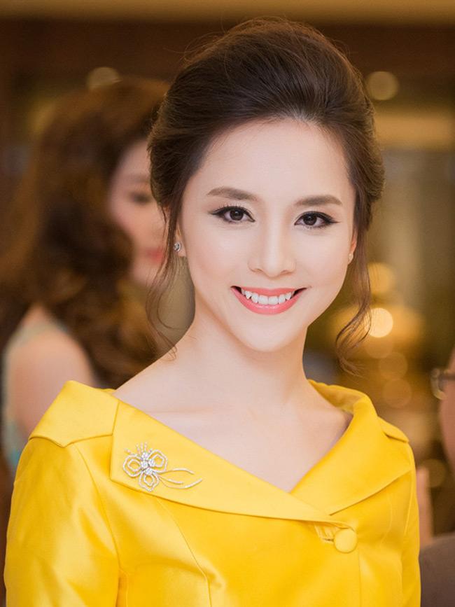 Thien Ly is accused by her father-in-law for 30 trillion, her career depends on her husband?-9