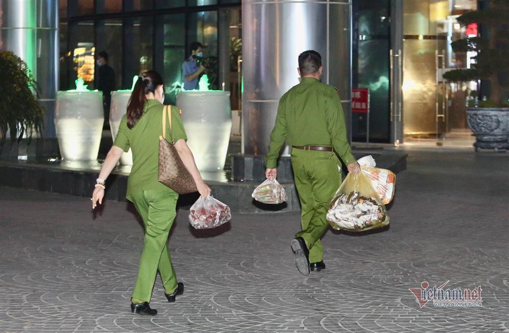 Đang khám xét chỗ ở, nơi làm việc của Chủ tịch FLC Trịnh Văn Quyết-4