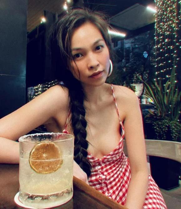 Hien Thuc wears jean shorts but thinks the bikini shows most of her waist 3-7