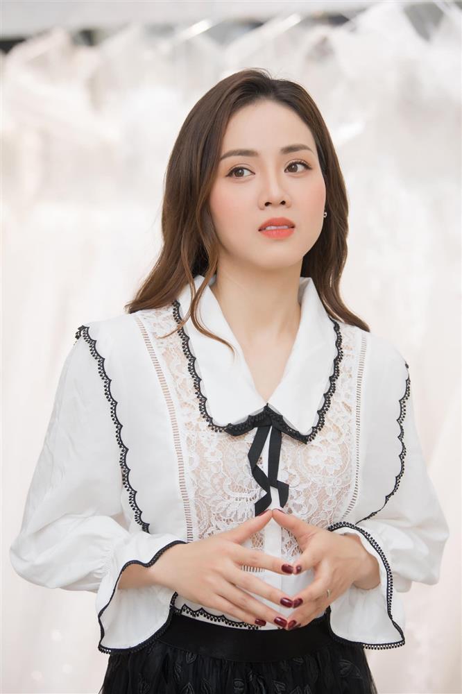 Vợ đau lòng khi Công Lý bật khóc, nói 1 câu với bạn thân-1