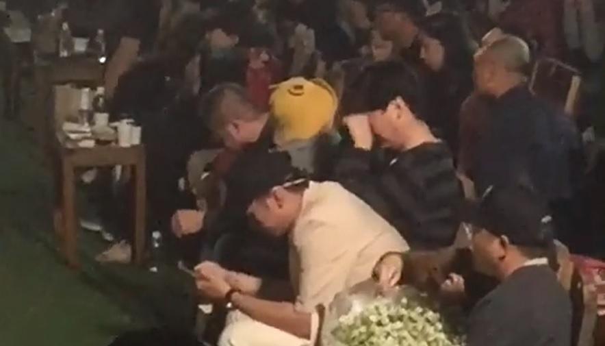 Tình tin đồn lâu năm khóc nức nở khi Mỹ Tâm hát bài kỷ niệm-3