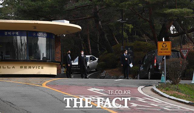 An ninh ngộp thở tại siêu đám cưới Hyun Bin - Son Ye Jin-9