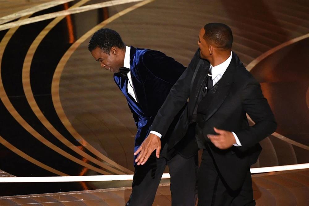 Chris Rock lần đầu lên tiếng về vụ việc ở Oscar-2