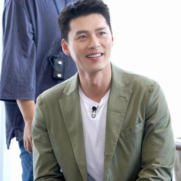 Hyun Bin đang tập nấu món ăn đặc biệt cho bà xã Son Ye Jin-2