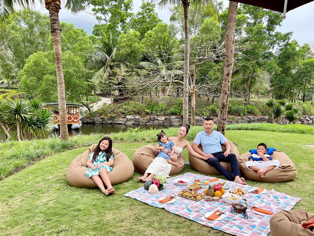 Phương Mai thú nhận ngồi ghế lái ô tô chỉ để sống ảo-4