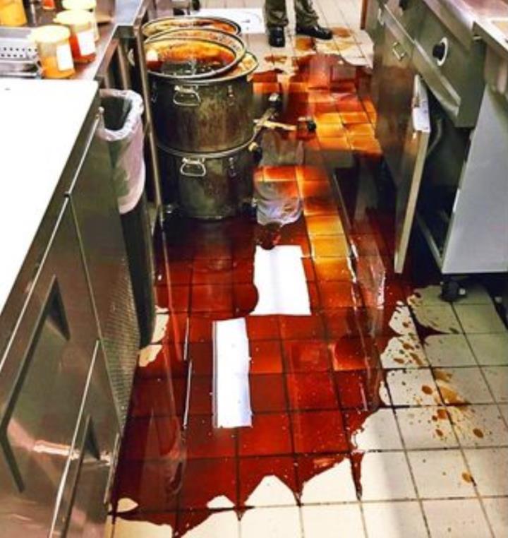 Những người có siêu năng lực phá bếp, hiện trường như phim kinh dị-4