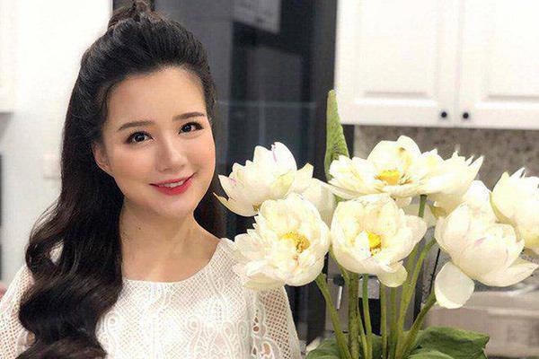 Loạt ảnh hiếm về em rể kín tiếng, giỏi giang của MC Diệp Chi-6