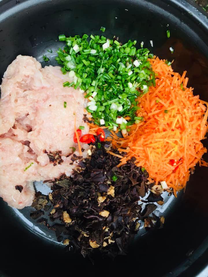 Cách làm ức gà cuộn rong biển bằng nồi chiên không dầu ăn là ghiền-3