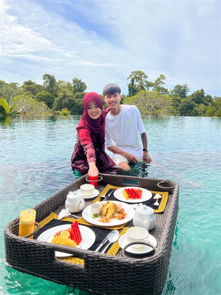 Phản ứng mẹ bạn gái khi biết Đạt Villa một đời vợ-2