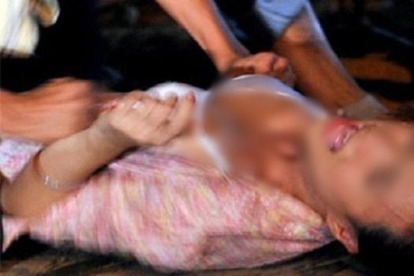 Bé gái 8 tuổi bị 4 người cưỡng hiếp, thi thể vùi trong cát-3