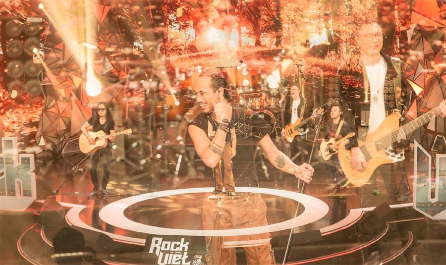 Bức Tường làm siêu show ngay sau chung kết Rock Việt-3