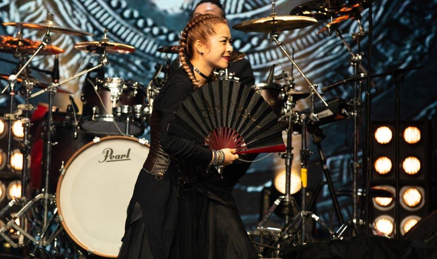 Bức Tường làm siêu show ngay sau chung kết Rock Việt-2