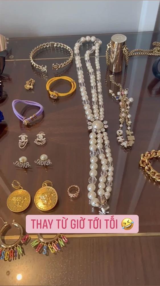 Chồng Đoàn Di Băng làm sinh nhật ở hồ bơi, lóa mắt phụ kiện bạc tỷ-2