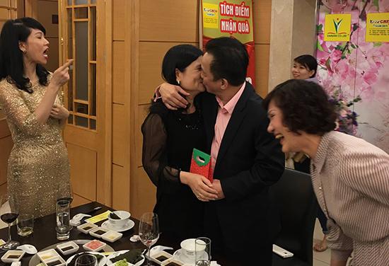 Ảnh hiếm về mẹ chồng tương lai cực quyền lực của Đỗ Mỹ Linh-6