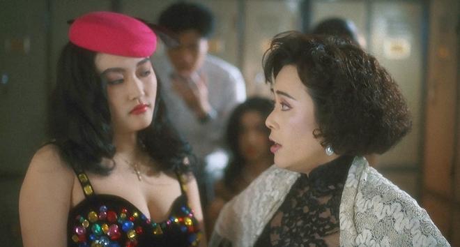 50 tuổi, mỹ nhân Tần Hồng vẫn phải múa, hát quán bar kiếm tiền-4