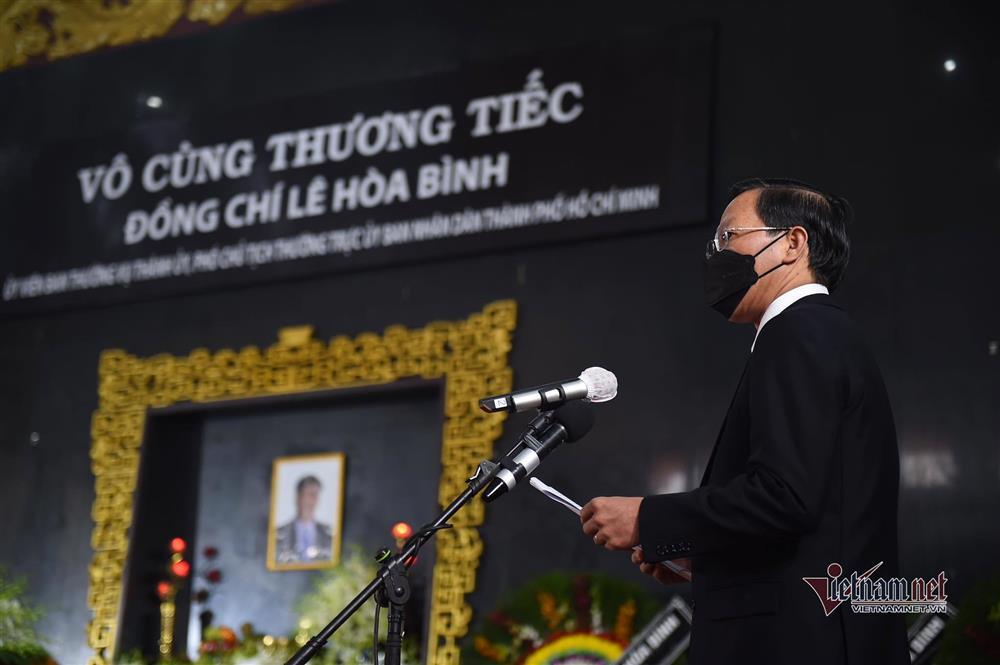 Lễ truy điệu, tiễn đưa Phó chủ tịch UBND TP.HCM Lê Hòa Bình về nơi an nghỉ-2