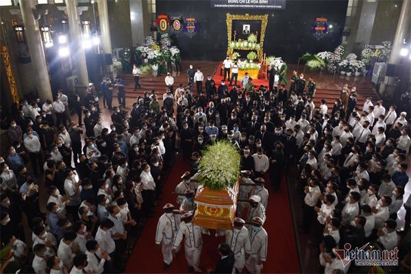 Memorial and farewell ceremony for Vice Chairman of Ho Chi Minh City People’s Committee Le Hoa Binh