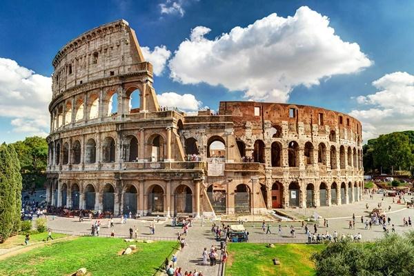 Top 10 historical sites worth visiting in the world
