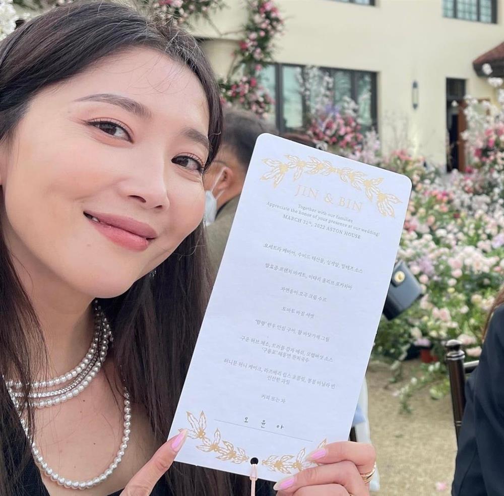 Hyun Bin - Son Ye Jin tặng gì cho khách mời dự siêu đám cưới?-4